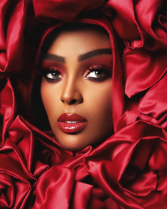 Amara 'La Negra', un ejemplo de determinación y talento.