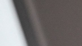 Jennifer López aún conserva su anillo de compromiso con Ben Affleck.