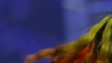 Tekashi 6ixe9ine disfruta de su soltería con varias mujeres.