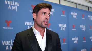 William Levy está de viaje con su hijo.