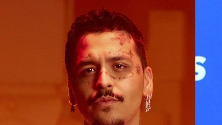 Pepe Aguilar no para de presumir a su nuevo yerno, Christian Nodal.