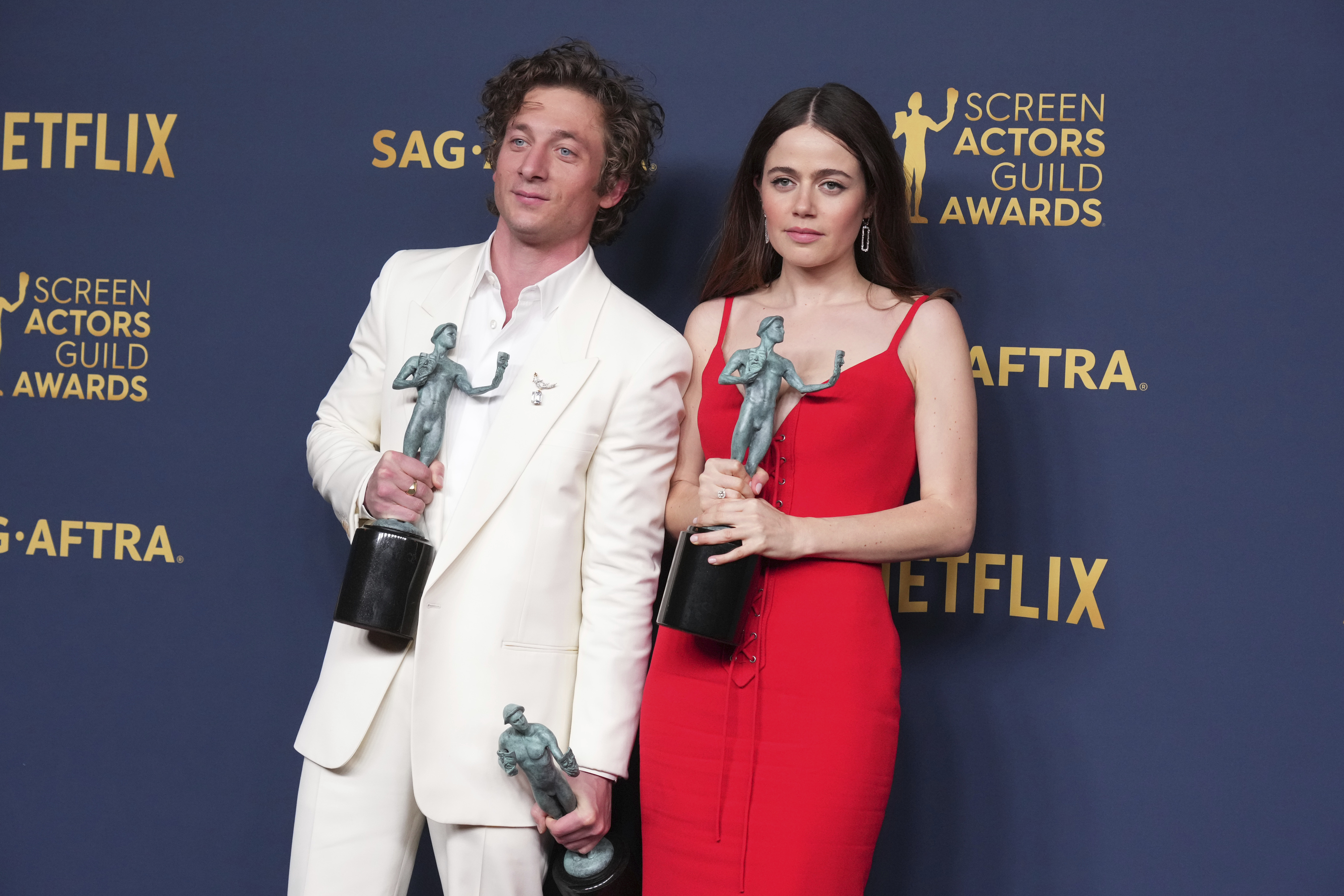 Jeremy Allen White y Molly Gordon ganaron a mejor interpretación cada uno por sus personajes en ‘The Bear’.