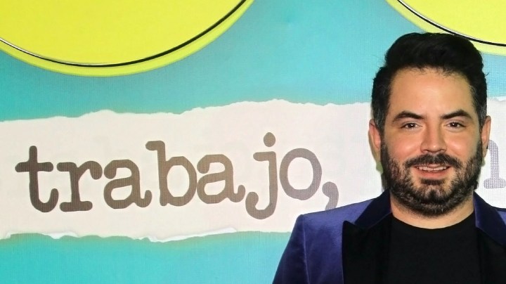 José Eduardo Derbez se defiende de las críticas.