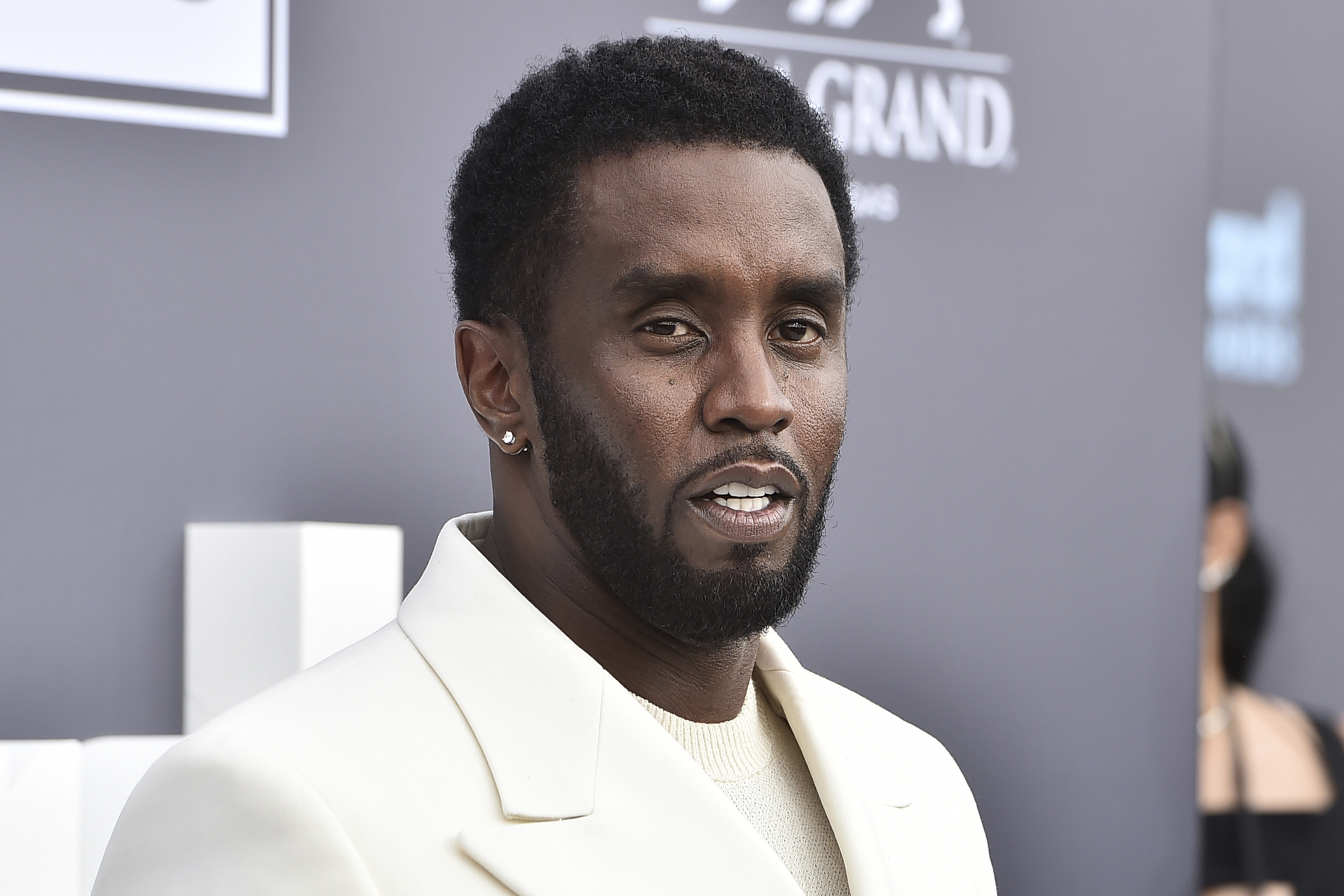 Sean 'Diddy' Combs acusado de tráfico sexual en Nueva York.