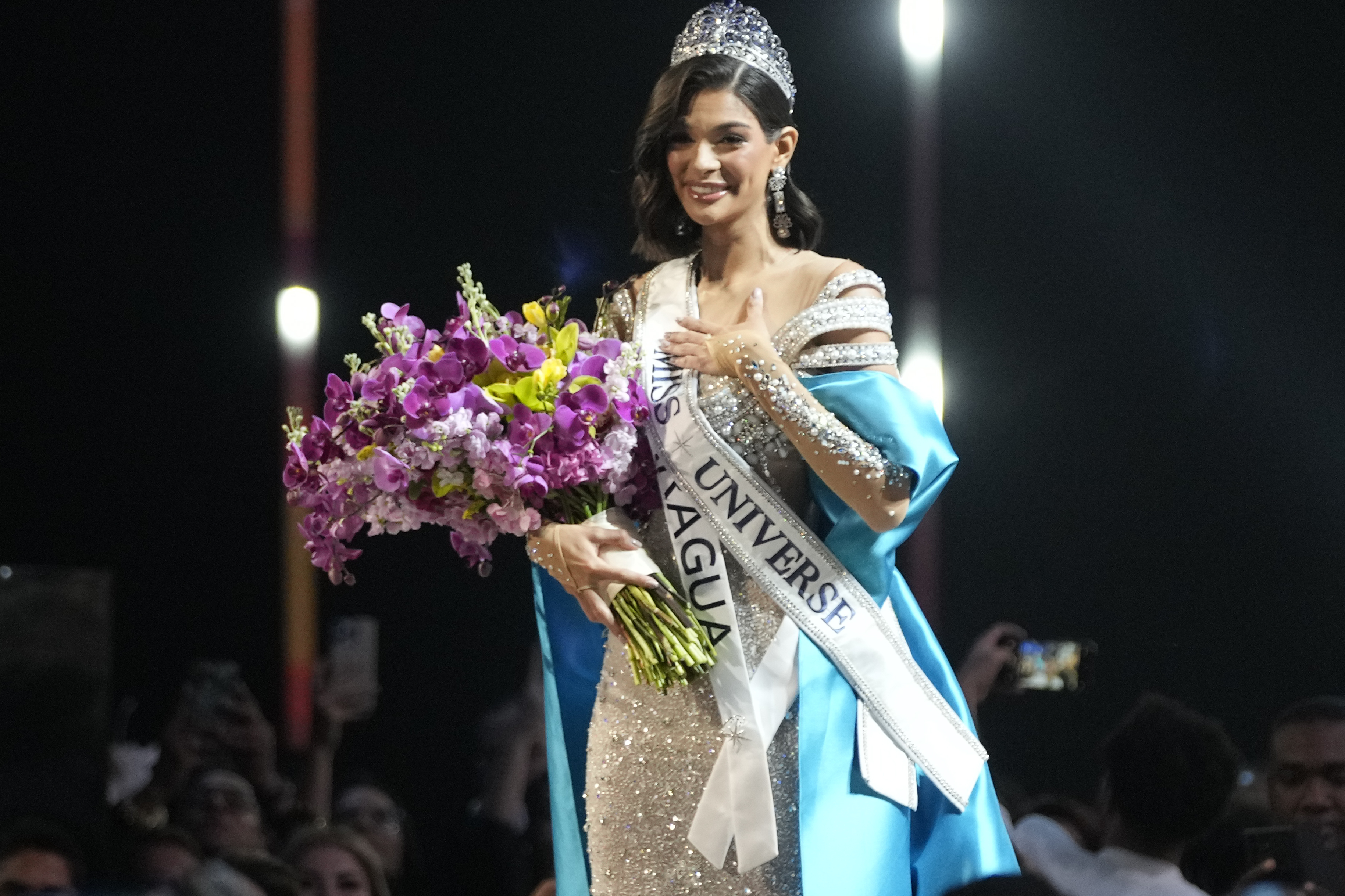 Este próximo 16 de noviembre Sheynnis Palacios entregará la corona de Miss Universo.