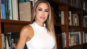 Ninel Conde vuelve a realizarse retoques estéticos en el rostro.