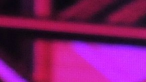 Cristian Castro defiende a su novia en pleno programa argentino.