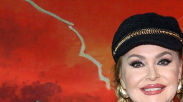Así fue el reencuentro entre Gaby Spanic y Catherine Siachoque en 'Secretos de villanas'.