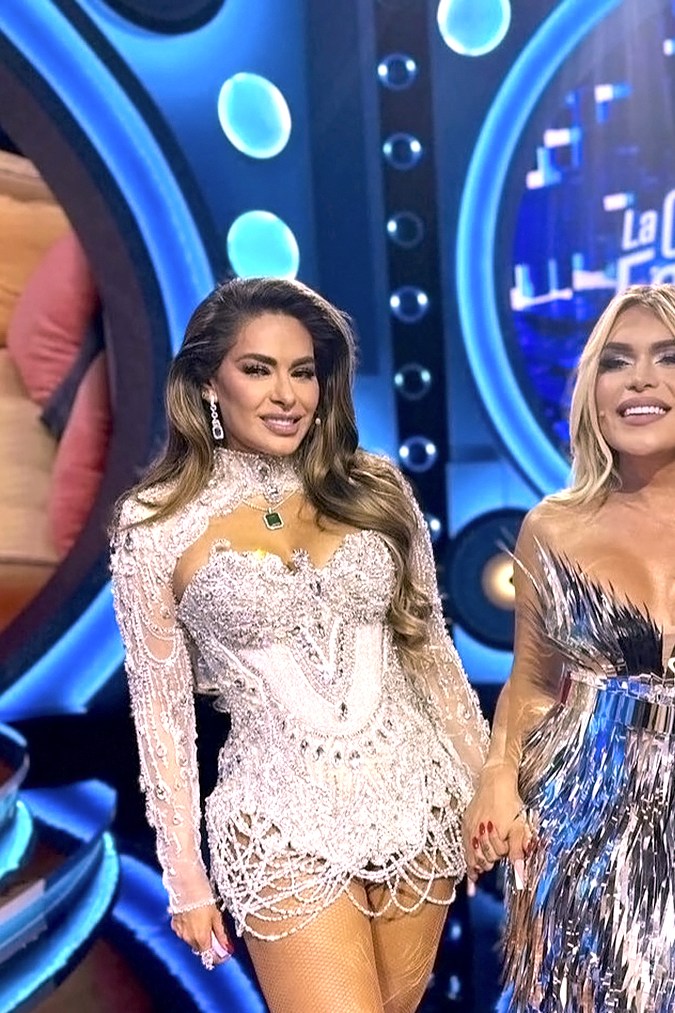 Galilea Montijo junto a Wendy Guevara, la primera ganadora de 'La Casa de los Famosos México'.