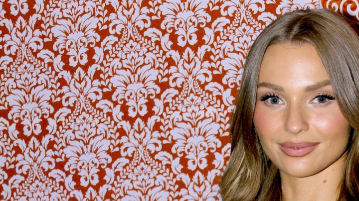 Irina Baeva se fue de México.