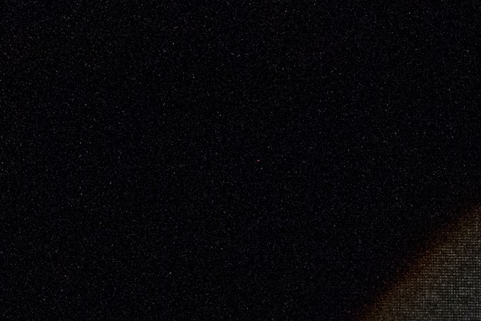 Los Jonas Brother en medio de su presentación musical en el Festival d'été de Quebec.