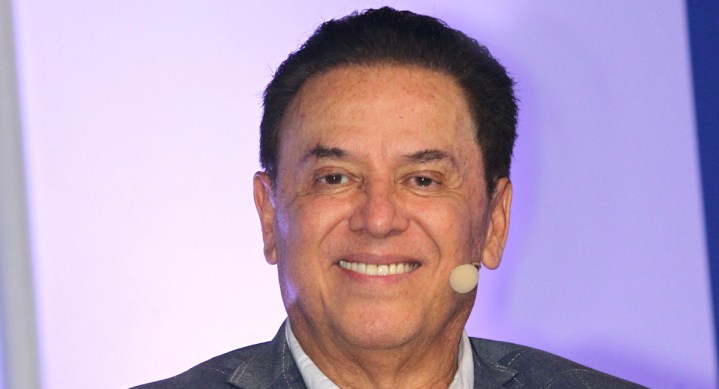 Le recordaron a Mario Bezares su paso por la cárcel y así reaccionó.