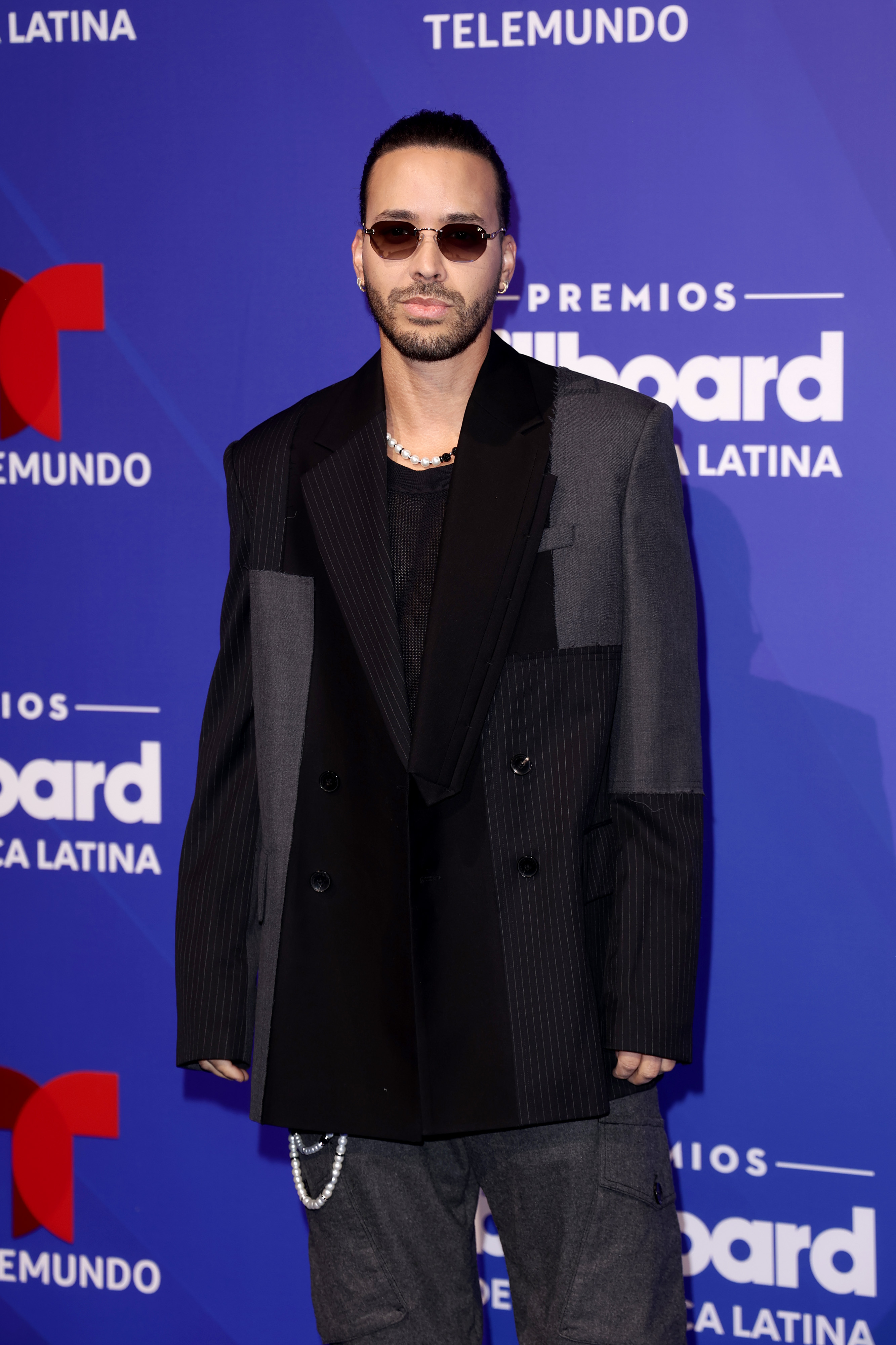 Prince Royce en la alfombra azul de los Premios Billboard de la Música Latina 2024.