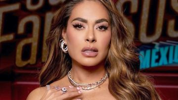 Galilea Montijo derrochó glamour en cada una de sus apariciones como conductora de 'La Casa de los Famosos México'.