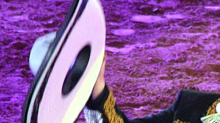Pepe Aguilar habría enviado a rehabilitación a Nodal.