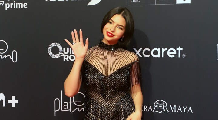 ¡De nuevo! Ángela Aguilar se vuelve la burla de la redes sociales.