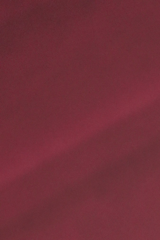 Elena Rose en la alfombra roja de los Latin Grammy 2024.