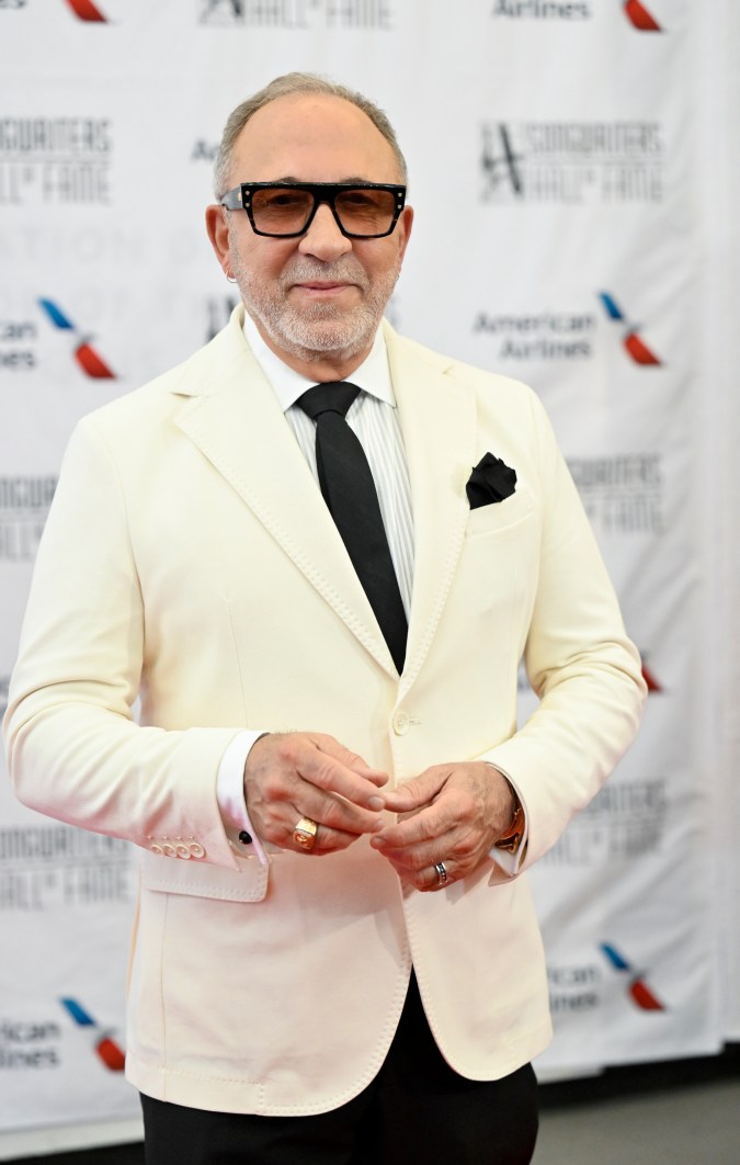 Emilio Estefan será parte del jurado de Miss Universo 2024.
