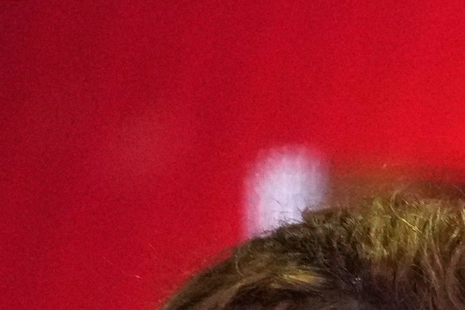 Shakira y Karol G aceptan el premio a la mejor colaboración por ‘TQG’ durante los MTV Video Music Awards el 12 de septiembre de 2023.