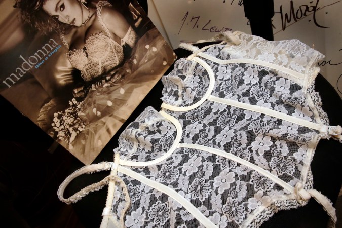 Madonna se convirtió en un ícono de la moda.