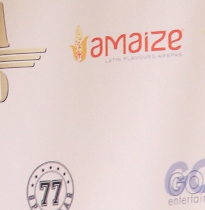 Nick Hernández habría amenazado a Carolina Sandoval con exponerla.