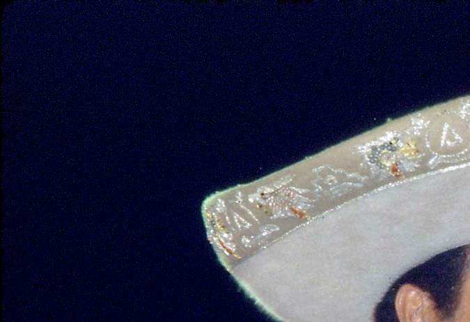 Alejandro Fernández y su hijo Alex dedican conmovedoras palabras a Vicente Fernández, destacando su legado musical y familiar.