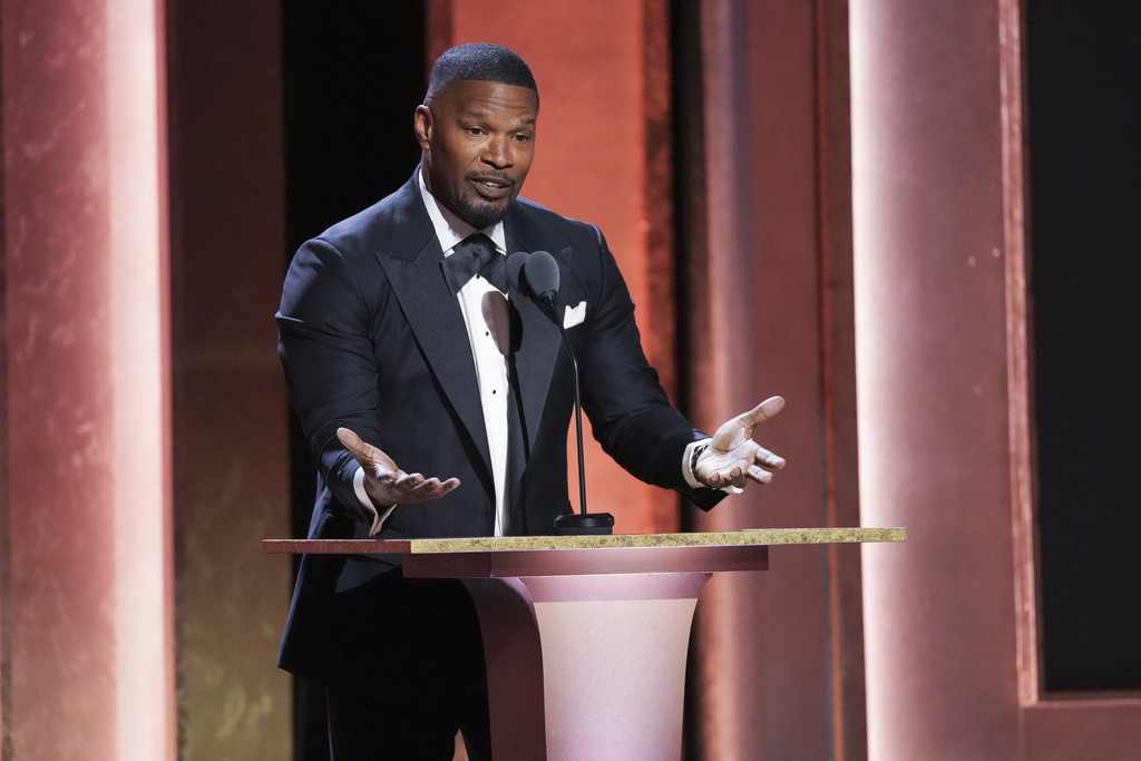 Jamie Foxx sufrió heridas en su boca durante un accidente en su pasado cumpleaños.