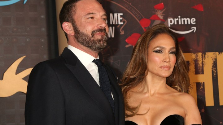 A pesar de su separación, Ben Affleck sorprende a Jennifer López con un detalle navideño cargado de significado.