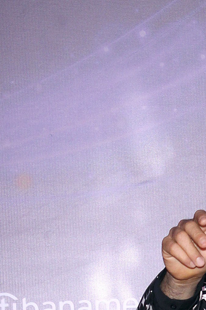 Broma de Pocholo sobre un infarto en el teatro divide opiniones. Lee cómo ocurrió el polémico momento en el escenario.