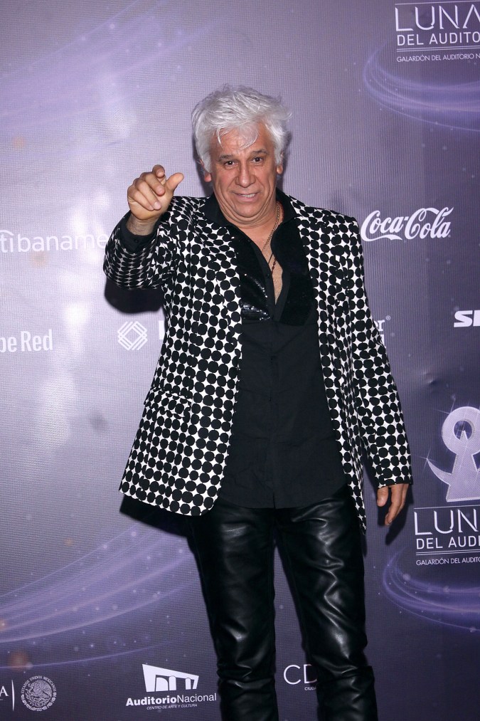 Broma de Pocholo sobre un infarto en el teatro divide opiniones. Lee cómo ocurrió el polémico momento en el escenario.