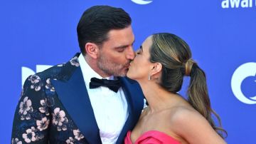 Julián Gil y Valeria Marín se casaron en un íntima ceremonia.