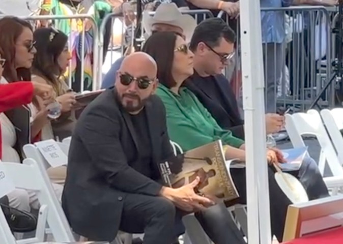 Lupillo Rivera en tratamiento médico: su equipo pide comprensión tras cancelar sus próximas presentaciones. Detalles aquí.