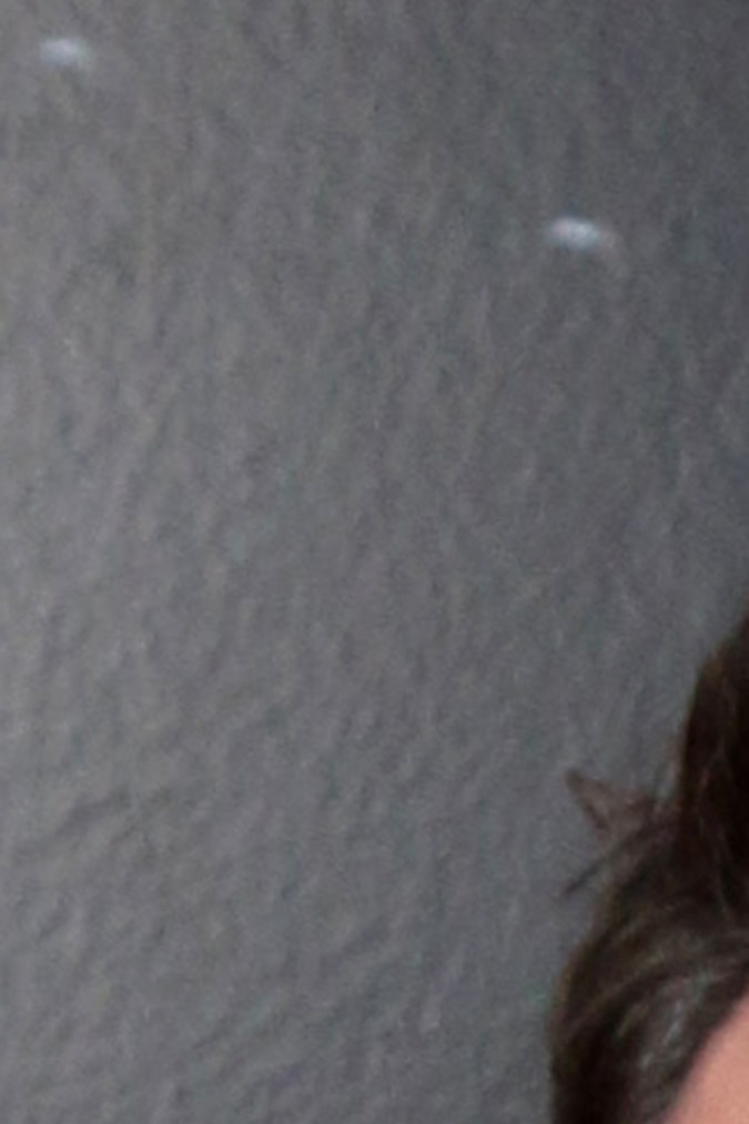 La tranquilidad del actor Ben Affleck se ve interrumpida por la investigación de un dron que chocó con un avión de bomberos.