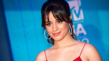 Romance de Camila Cabello con multimillonario quedó al descubierto.