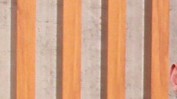 Carlos Adyan revela que Aleska Génesis y Clovis terminaron a inicios de 2025.