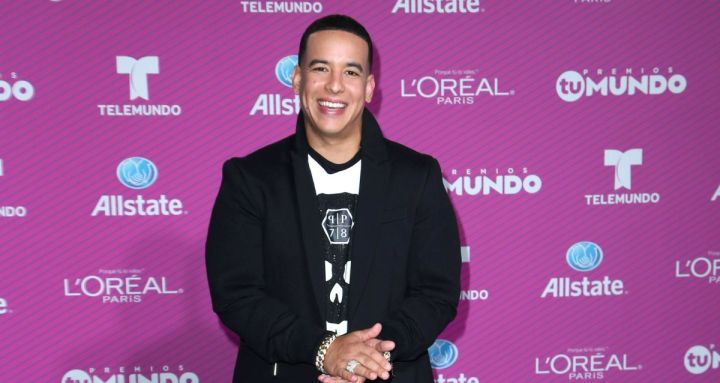 Esposa de Daddy Yankee resalta el aporte que hizo en la carrera del cantante.