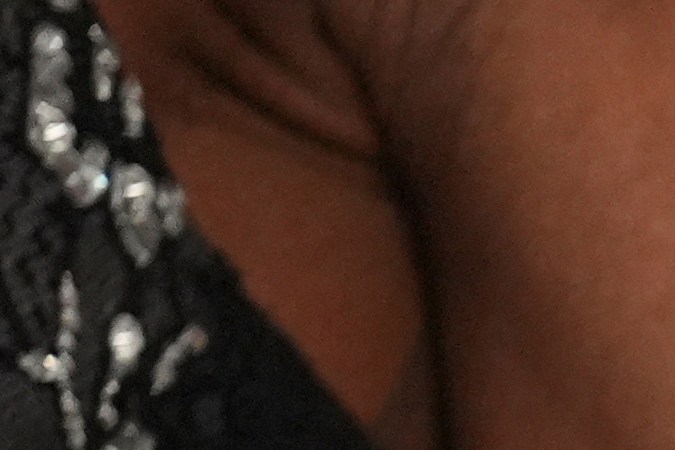 ¡Prepárate para un maratón de calidad! Te contamos dónde ver las películas y series premiadas en los Globos de Oro 2025.