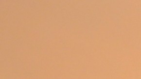 Los devastadores incendios en California han dejado a miles de personas sin hogar, pero iniciativas como FireAid buscan brindarles apoyo económico y emocional a través de la música.