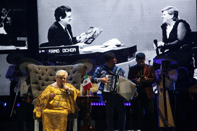 Aunque su equipo aseguró que todo estaba bajo control, la nueva aparición de Paquita reaviva los rumores sobre su posible retiro.