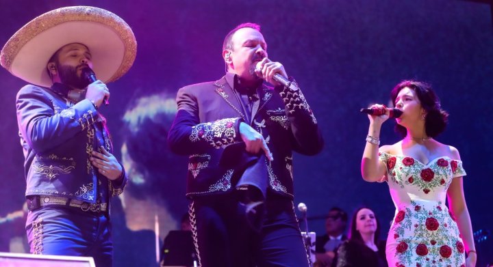Hijo mayor de Pepe Aguilar habla de su polémica relación con su papá.