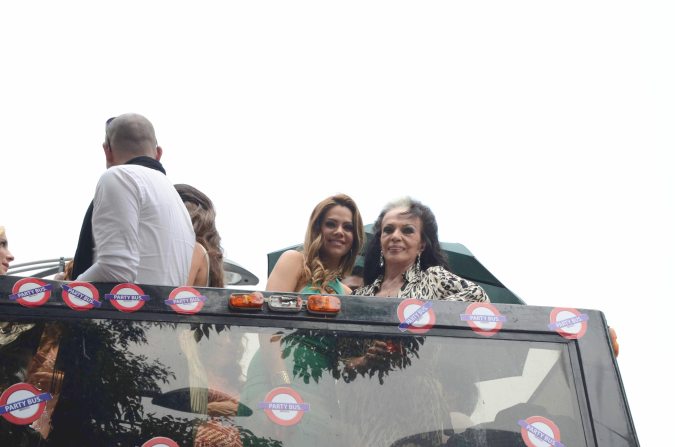 Tongolele en la marcha del orgullo