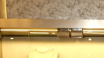 Excuñado de Aleska Génesis quiere que repare el daño del supuesto robo que sufrió.