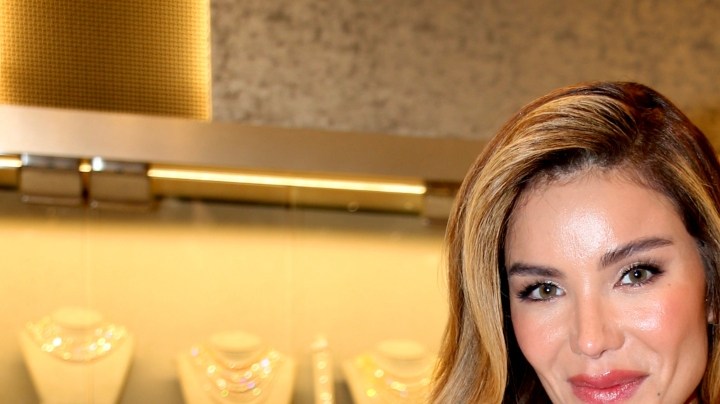 Michelle Roxana advierte con demandar a Telemundo tras arresto de Aleska Génesis.