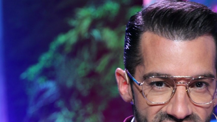 Toni Costa decide ignorar la polémica sobre su foto íntima.