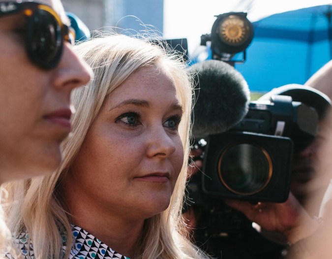 Virginia Giuffre, una de las principales acusadoras del difunto delincuente sexual Jeffrey Epstein, se suicidó a los 41 años