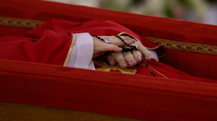 Vaticano, cuerpo de papa Francisco.