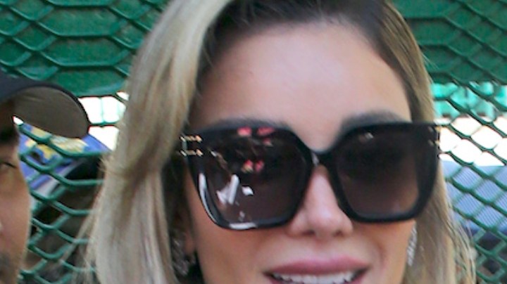 Aleska Génesis revela cómo está tras supuestamente haber sido retenida en Miami.