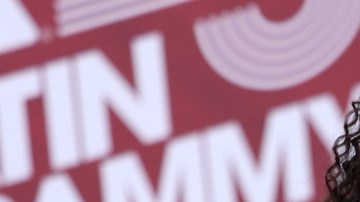 El conmovedor momento que protagonizó Francisca Lachapel con su mamá en YouTube.