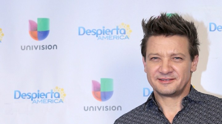 Jeremy Renner confesó que intentó escapar del hospital en 2023.