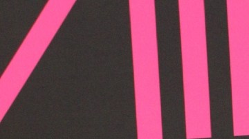 Karla Sofía Gascón pensó en quitarse la vida en París.